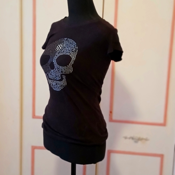 Fitted Crystal Skull t-shirt - Picture 2 of 2